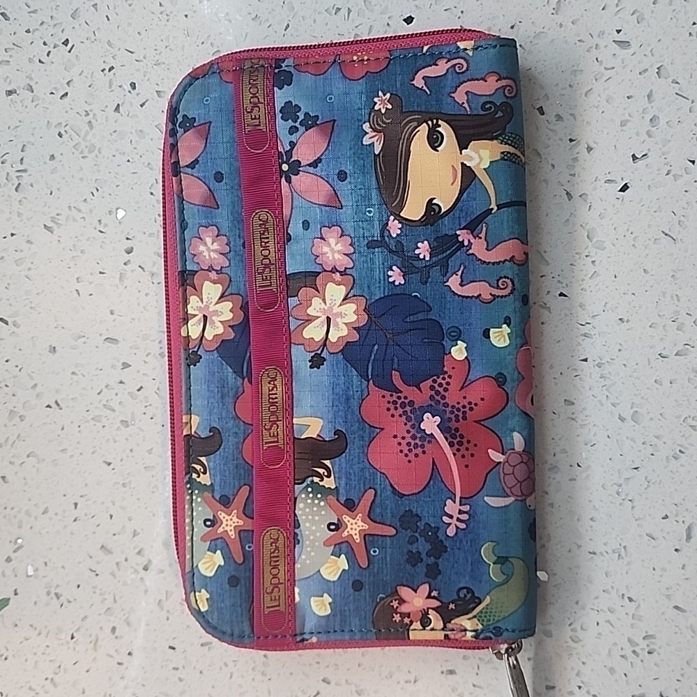 Rare Sold out Lesportsac Hawaii Exclusive sirena mermaid wallet new